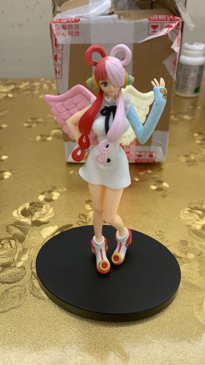 DXF～伟大航路的女士们～ 航海王：红发歌姬 1 乌塔