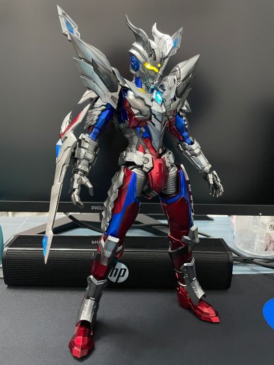 机动奥特曼-赛罗装甲