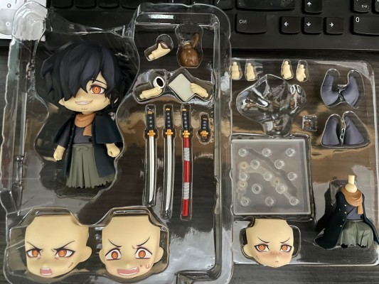 粘土人 #1165-DX Fate/Grand Order 冈田以蔵 始末剑