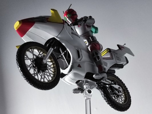 S.H.Figuarts 假面骑士 地狱大使