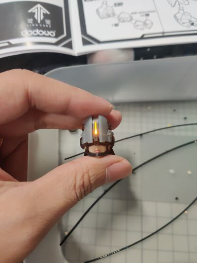 灵笼 荷光者·梵蒂