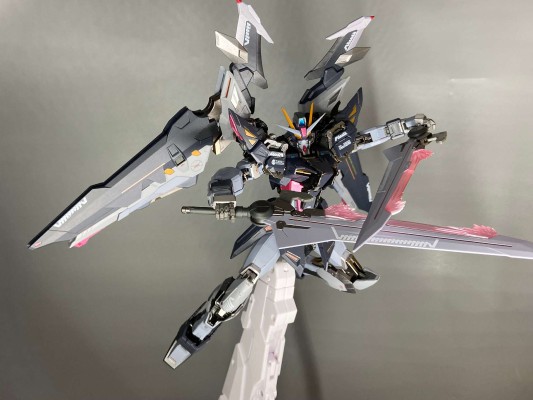 METAL BUILD 机动战士高达SEED C.E.73 观星者 漆黑强袭高达（新生强袭版）