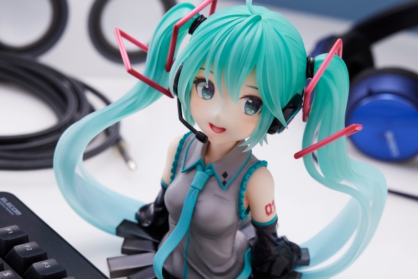 TAITO赏 初音未来39纪念日抽奖活动 A奖 初音未来胸像（原画师：藤原）