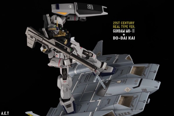 HG 高达基地限定 机动战士Z高达 RX-178  高达MK-II(21世纪拟真配色)