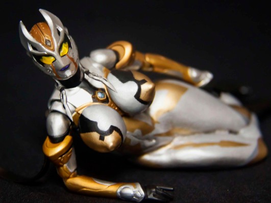 S.H.Figuarts 特利迦奥特曼 特利迦奥特曼 复合型