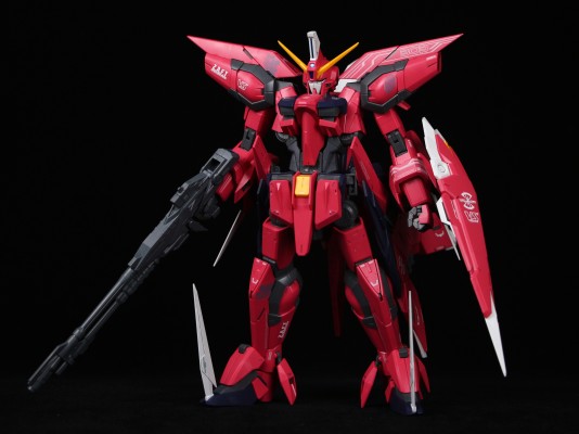 MG 1/100 神盾高达