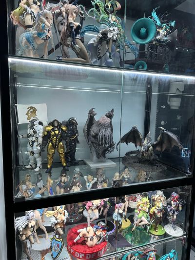 小岛工作室虚拟形象 金色Ludens