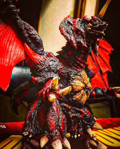 S.H.MonsterArts  戴斯特洛伊亚 （完全体） 特别配色版