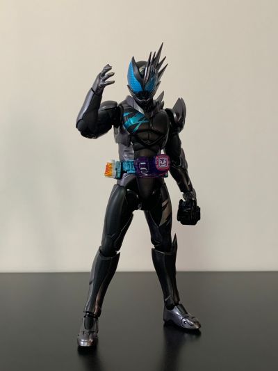 S.H.Figuarts  假面骑士劫克利维斯