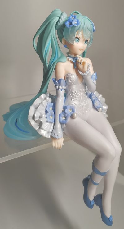 压泡面 初音未来 花仙子 粉蝶花