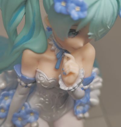 压泡面 初音未来 花仙子 粉蝶花