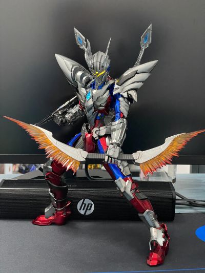 机动奥特曼-赛罗装甲