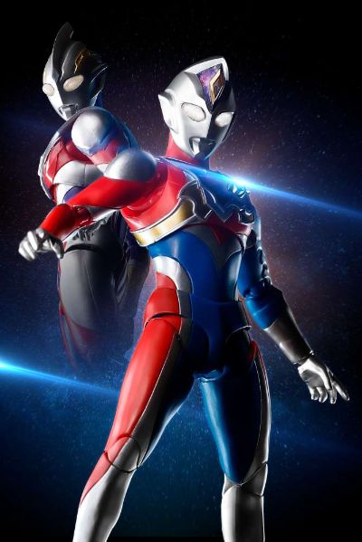 S.H.Figuarts 德凯奥特曼 闪亮型