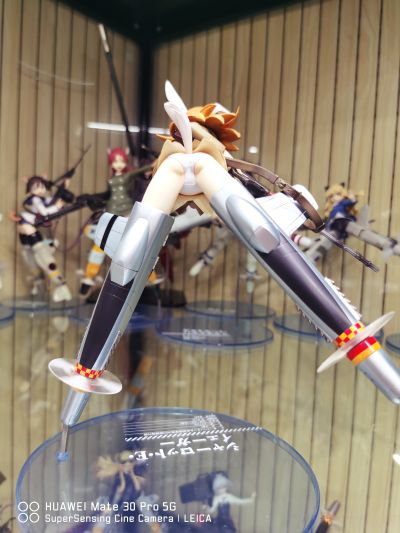 强袭魔女 夏洛特‧E‧叶格