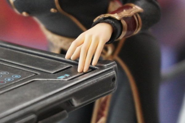 灵笼 灯塔指挥官 —— 镜南