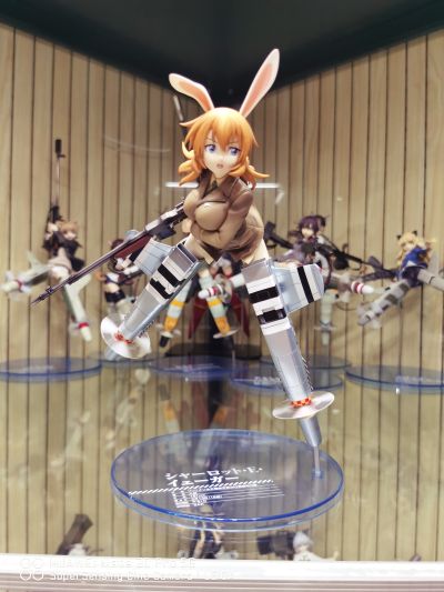 强袭魔女 夏洛特‧E‧叶格