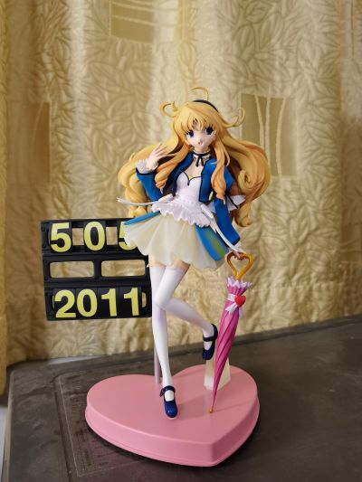 KYOSHO Alice Motors 赛车女郎 爱丽丝