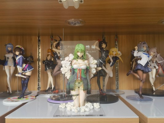 不错，可惜没有脚