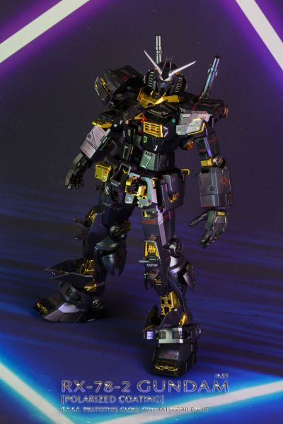PG UNLEASHED 1/60 RX-78-2高达(偏光涂层版)