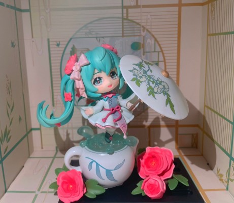 初音未来 花织雨润