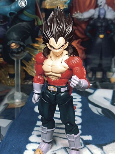 S.H.Figuarts 龙珠GT  超级赛亚人4 贝吉塔
