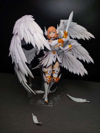 给天使多加两对鸡翅当伙食