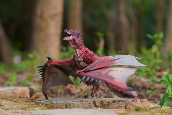 S.H.MonsterArts  怪物猎人系列   雷狼龙