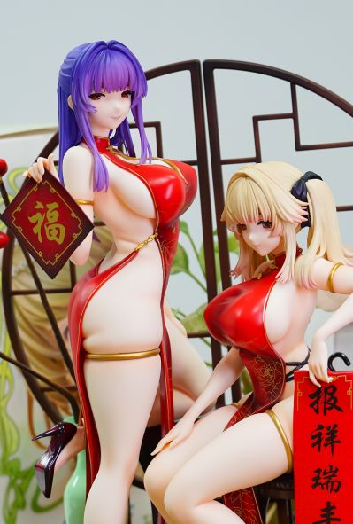 丰年 萌姬连合 百合 与 斯黛拉