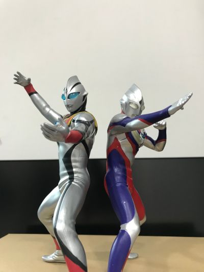 英雄勇像 迪迦奥特曼  假迪迦