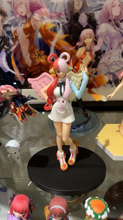 DXF～伟大航路的女士们～ 航海王：红发歌姬 1 乌塔