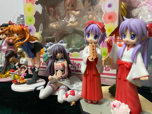 幸运星 柊 かがみ&柊司 New Year Shrine Miyazawa Ltd ver. 