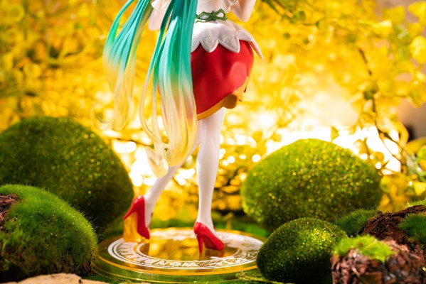 童话仙境 初音未来  拇指姑娘