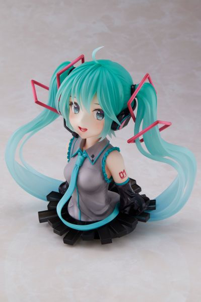 TAITO赏 初音未来39纪念日抽奖活动 A奖 初音未来胸像（原画师：藤原）