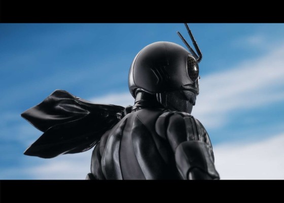 mastermind JAPAN x 假面骑士50周年纪念合作 S.H.Figuarts(真骨雕制法) 假面骑士新1号 黑色