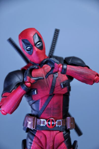 S.H.Figuarts  电影死侍 死侍