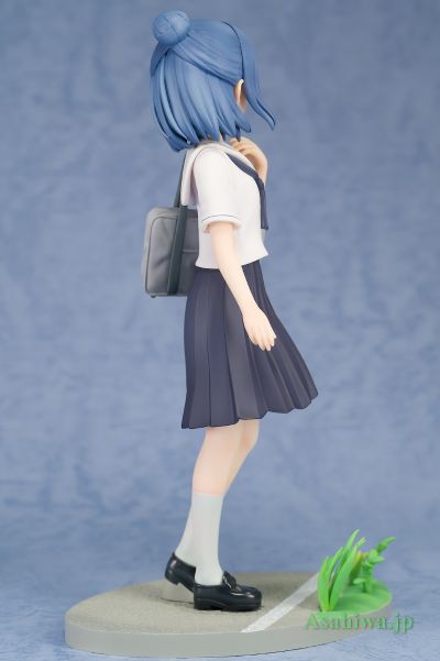 摇曳露营△ 第二季 志摩凛 初中生