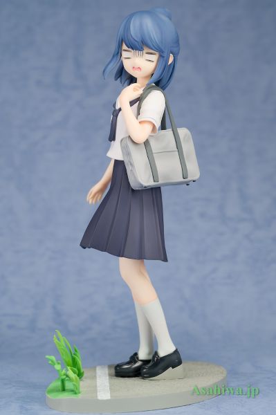 摇曳露营△ 第二季 志摩凛 初中生