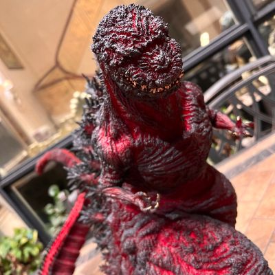 巨型系列 哥斯拉(2016) 红色透明版