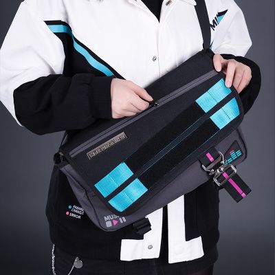 初音未来战术单肩包