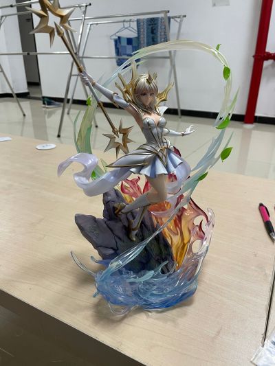 英雄联盟 拉克丝 大元素使