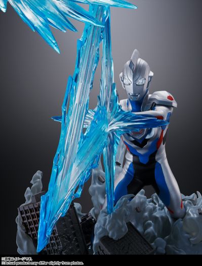 FiguartsZERO [超激战] 泽塔奥特曼 泽塔奥特曼 原始形态