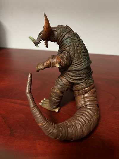 S.H.Figuarts  哥莫拉