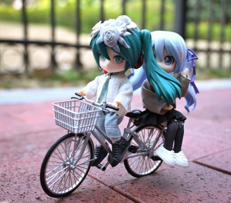 粘土人 #380 初音未来 & 兔子・雪根 雪版本2014