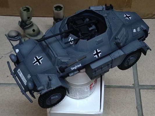 35270 1/35 Sd.Kfz.222（附带蚀刻部件/铝制枪管）