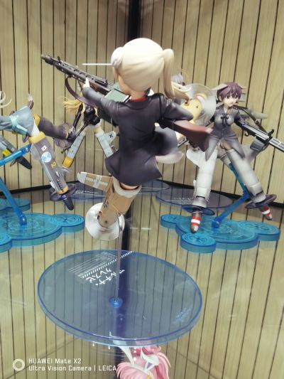 强袭魔女劇場版 マルチナ・クレスピ