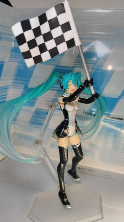 粘土人 #172a VOCALOID 初音未来 赛车手2011版