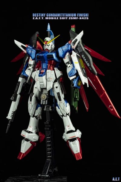 RG  1/144 命运高达专用强化特效件“光之翼”