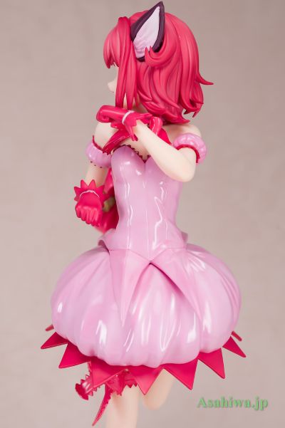 新东京猫猫 小莓猫猫