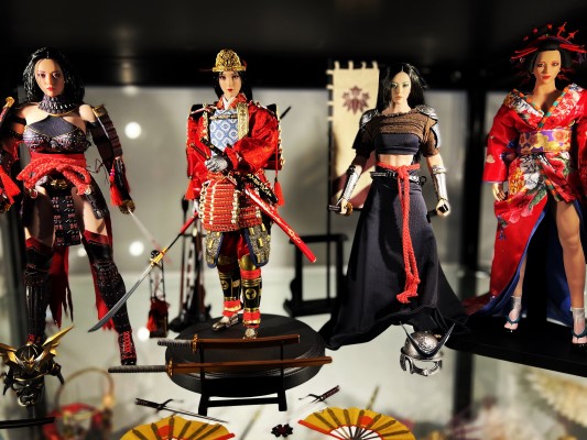 EX024-A 1/6 日本女武将 源平英豪 巴御前 A款标准版