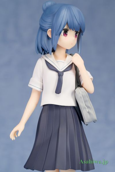 摇曳露营△ 第二季 志摩凛 初中生